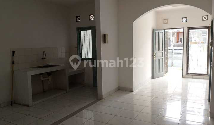 Tidy House, For Rent in Taman Surya 5, Cengkareng 1