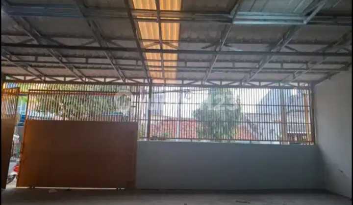 Gudang Luas 338M²,Rapi,Bersih Disewakan di Cengkareng,Jakbar