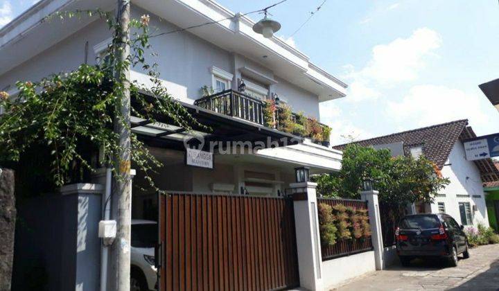 Rumah Besar modern 10kamar kost exclusive,dan 4 kamar pribadi 1