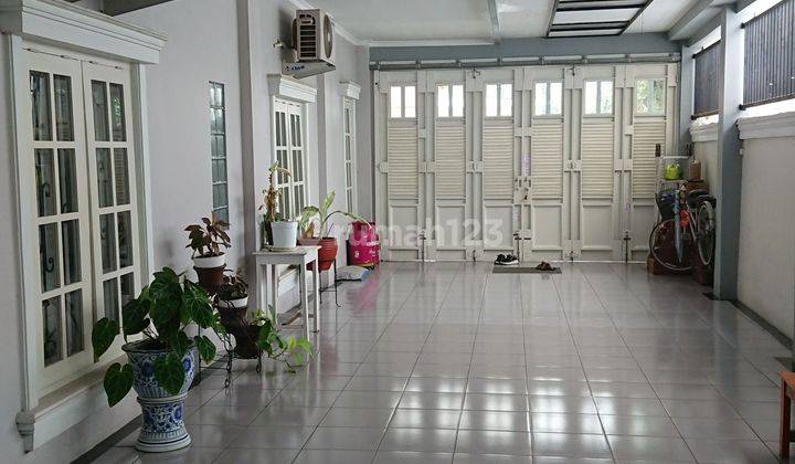 Rumah Besar modern 10kamar kost exclusive,dan 4 kamar pribadi 2