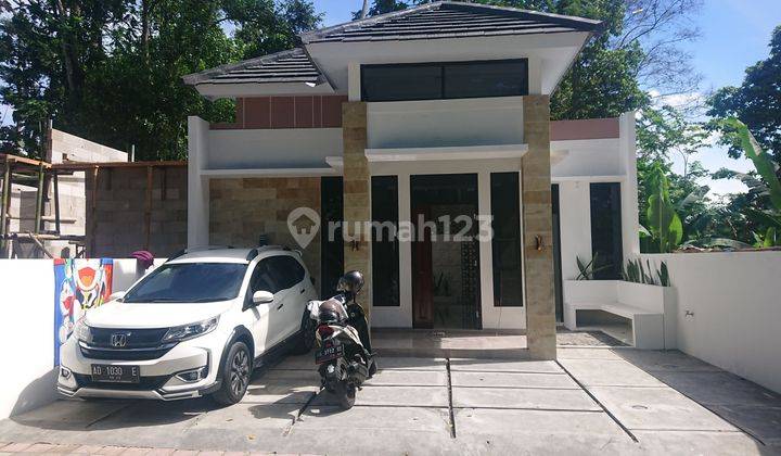 Rumah baru di kalasan dekat kantor LPMP 2