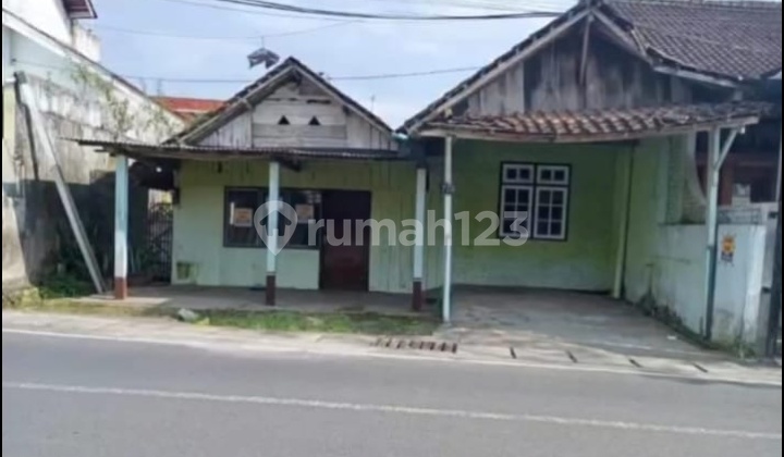 Land for Sale on Kemiri Road, Salatiga Land for Sale on Kemiri Road, Salatiga