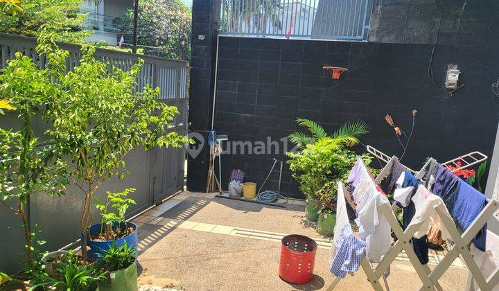 Rumah 2 Lantai Bersih Terawat Di Pluit 2