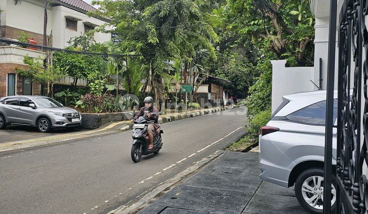 Rumah Jl.wijaya Deket Citos Akses Strategis