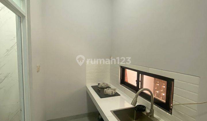 Rumah 2 Lantai Baru Murah SHM 2