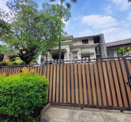 Rumah Klasik Di Kebayoran Baru