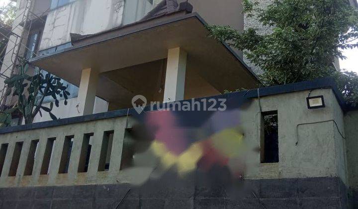 Rumah mewah dalam komplek di Cinere 1