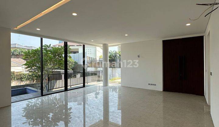 Modern tropical design house at Kemang 2