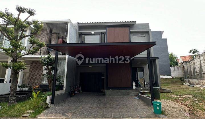 Rumah hook siap huni di Bintaro 1