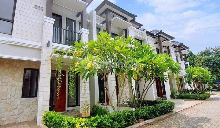 Modern tropical house at Pondok labu 1