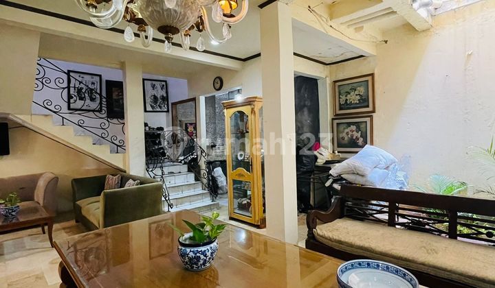 Rumah Cantik Murah Di Tebet Lapangan Ros