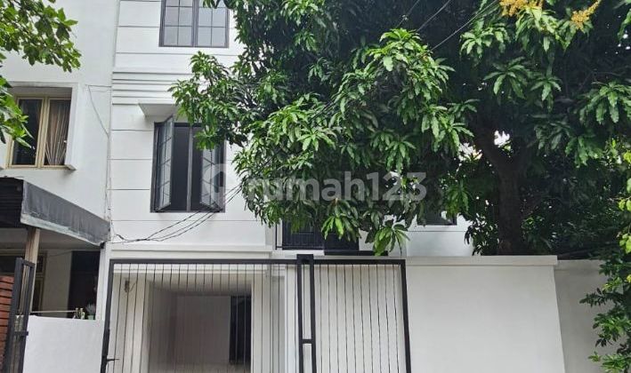 RUMAH CANTIK MURAH DI PONDOK INDAH JAKARTA SELATAN RUMAH CANTIK MURAH DI PONDOK INDAH JAKARTA SELATAN