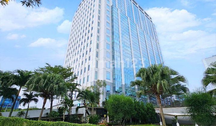 BUILDING FOR SALE IN TB SIMATUPANG
COMMERCIAL BUILDING PLAZA OLEOS
18 FLOORS BY SIMATUPANG TOLL ROAD
