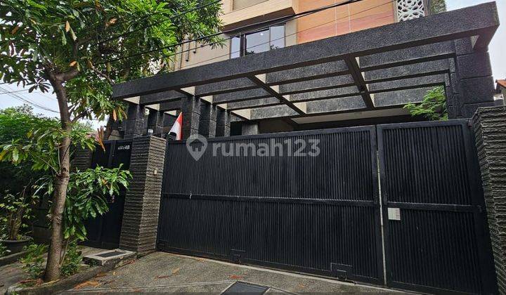 Rumah Kos di Komplek Benhill 1