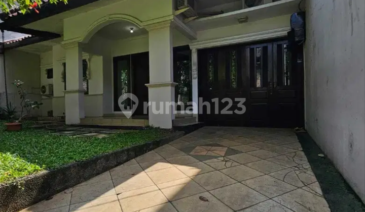 Rumah Siap Huni Lokasi Elit Dan Tenang Di Pondok Indah Jakse