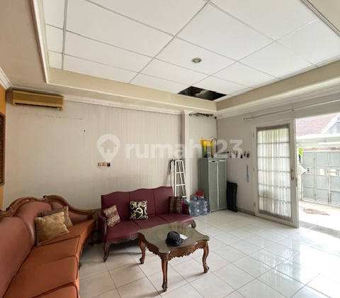 Rumah Cantik Murah Dalam Komplek Kemang - Antasari 2