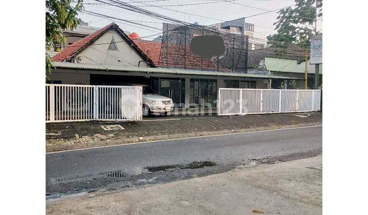 Former Office House in Prime Area Kebayoran Baru South Jakarta