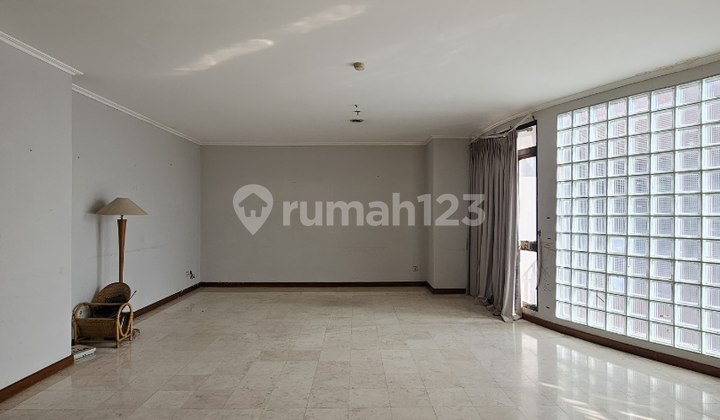 Unfurnished Unit 2br Midtown Apartment 2