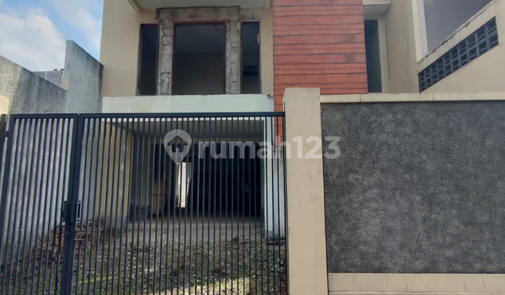 Rumah Baru Minimalis Di Cilandak Jaksel Rumah Baru Minimalis Di Cilandak Jaksel