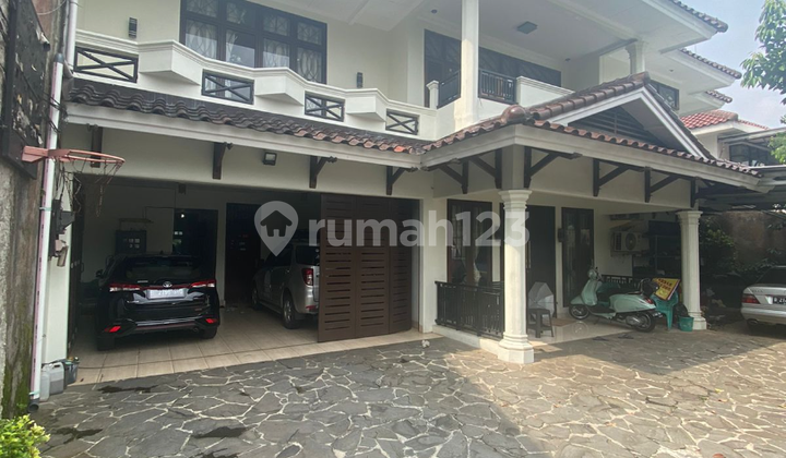Rumah Komersil, Tersewa Untuk Resto Di Kawasan Kemang