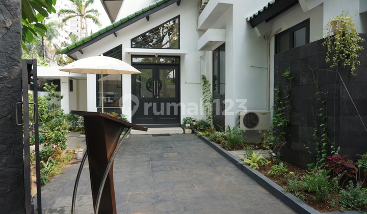 Rumah Bagus 2.5 Lt Dalam Komplek Di Lebak Bulus  2