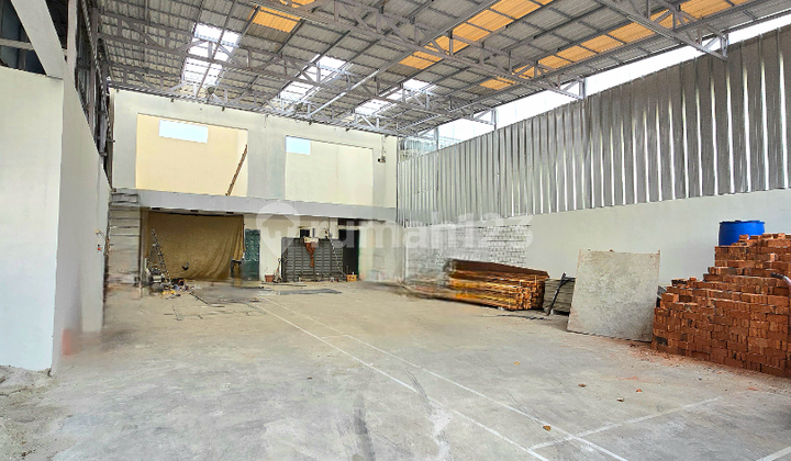 Tanah / Bangunan Dekat Haji Nawi Raya Jaksel Tanah / Bangunan Dekat Haji Nawi Raya Jaksel