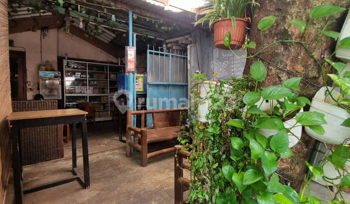 Rumah Hitung Tanah Di Cipete Jaksel. Lokasi Nyaman.akses Jalan Sangat Luas Untuk 2 Mobil.