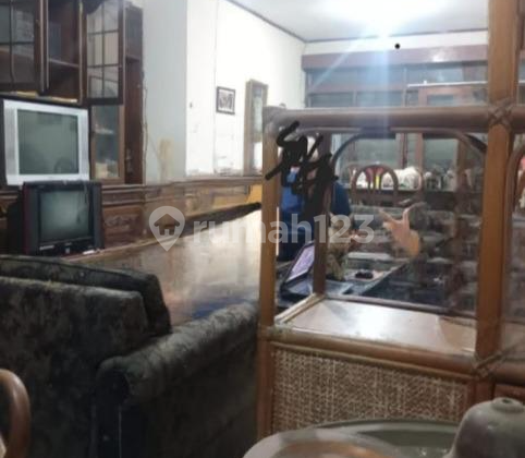 Rumah Tua Hitung Tanah Di Pondok Indah Harga Dibawah Njop Akses Jalan Lebar 2 Mobil