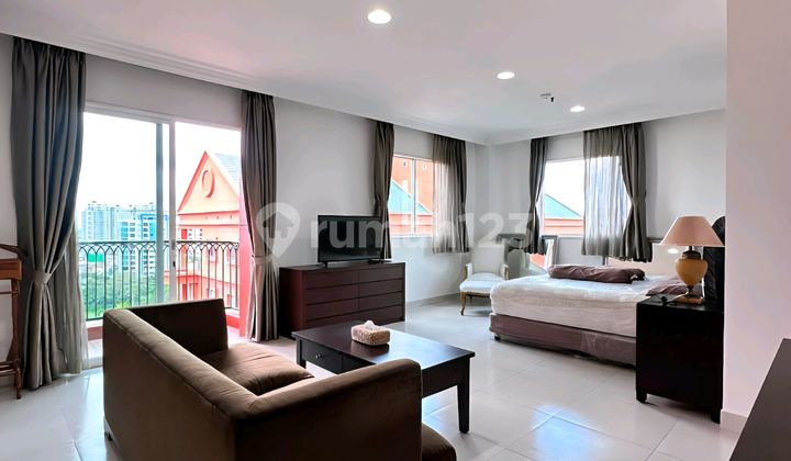 Apartemen Greenview (nuansa Hijau) Pondok Indah Penthouse 4br. 