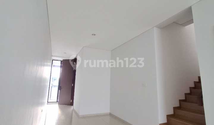 Rumah Brand New Disewakan Dalam Komplek Di Lebak Bulus 2