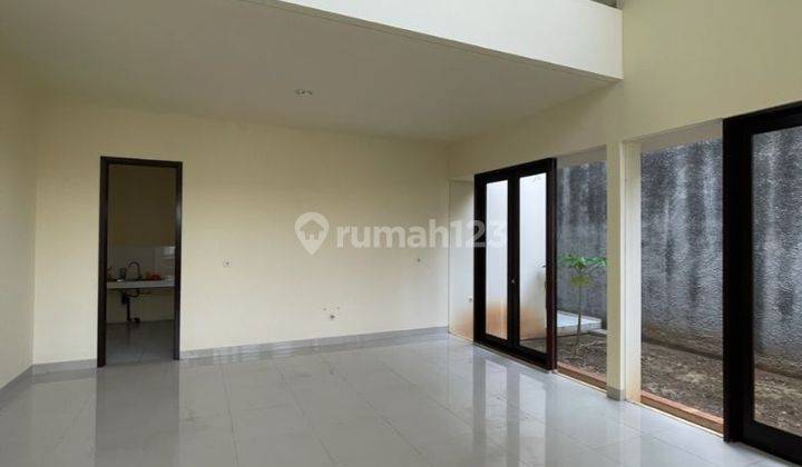 Rumah Baru Dalam Komplek Di Cipete 2