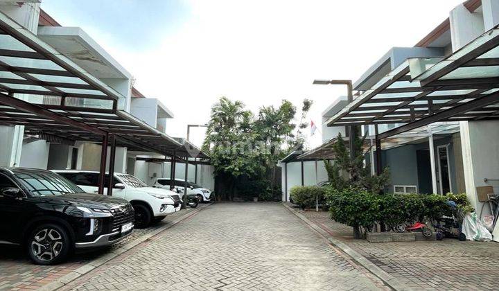 Rumah Cantik Dalam Townhouse di Cilandak 2