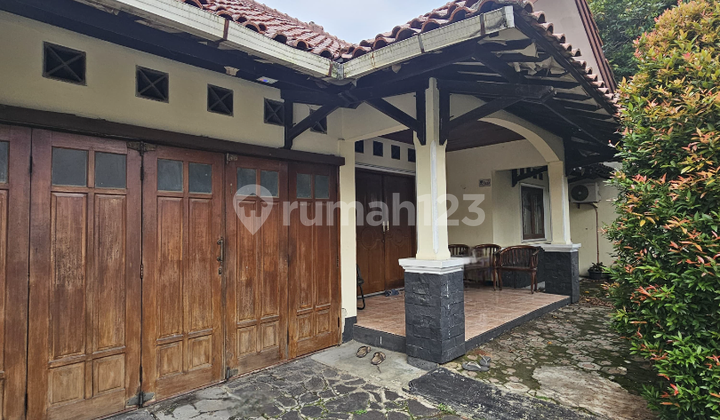 Rumah Bagus Terawat Dekat Pintu Tol Brigif Gandul Cinere