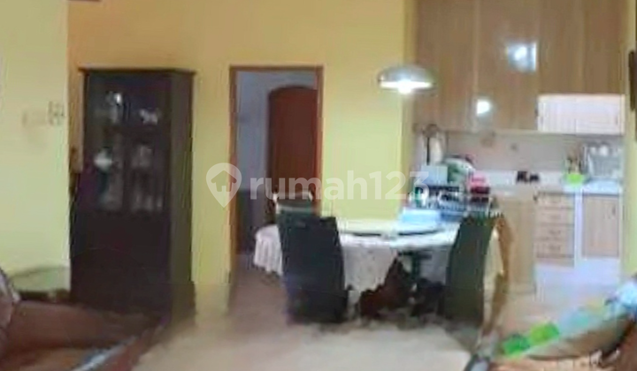 Rumah Strategis Dekat Stasiun MRT Cipete