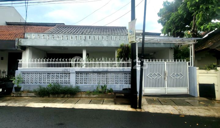 Elegant Heritage Home In Bendungan Hilir - Perfect For Investment