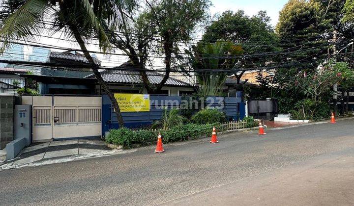 Rumah Lama Lokasi Strategis Di Senopati Area 2