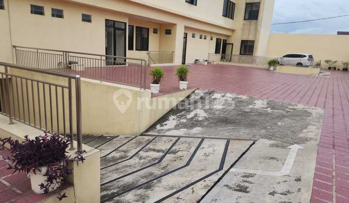 Strategic Shop House/Building in Pondok Pinang 2