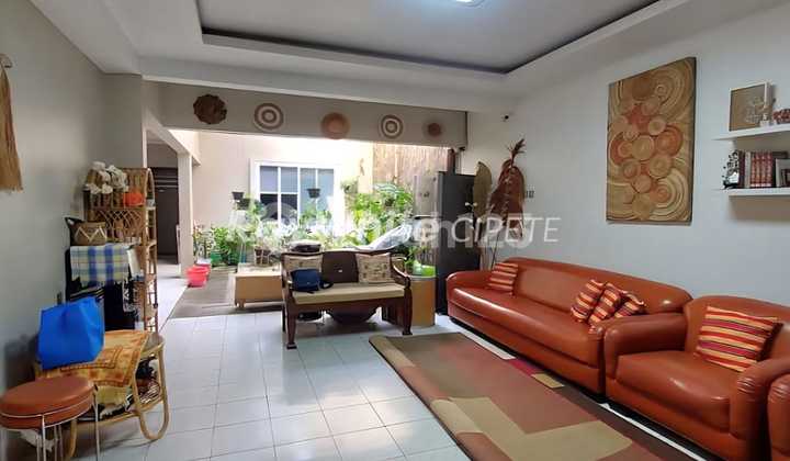 Rumah Siap Huni Di Area Cipete Selatan Murah 2