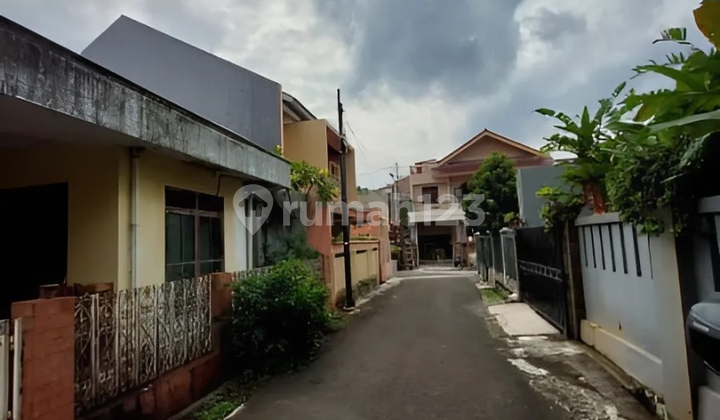 Rumah Tua Dalam Komplek Di Cipete 2