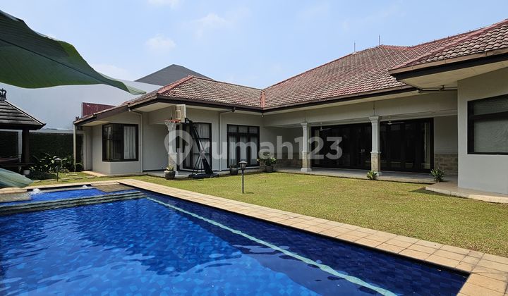 Rumah Bagus Terawat Dalam Townhouse di Cipete