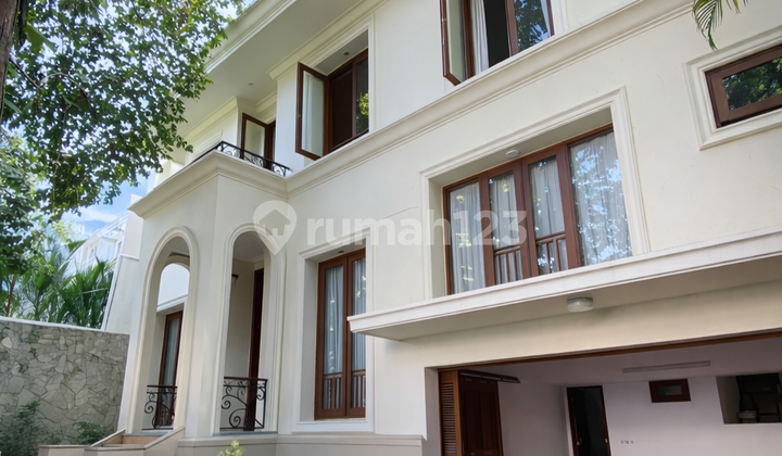 Luxury Ready To Move In House For Rent At Pondok Indah Luxury Ready To Move In House For Rent At Pondok Indah