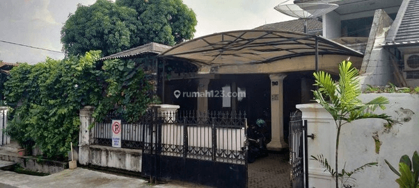 Rumah Hitung Tanah Dekat Kawasan Bisnis Menteng Setiabudi 1