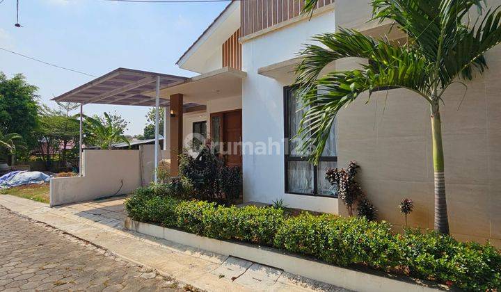 Rumah 2 Lantai Interior Modern Clean Minimalis di Cirendeu 1