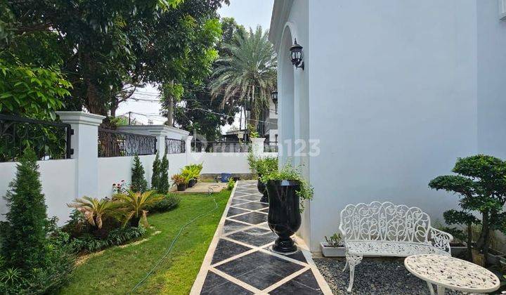 Dijual Rumah Modern Siap Huni di Kebayoran Lama Jakarta Selatan 2