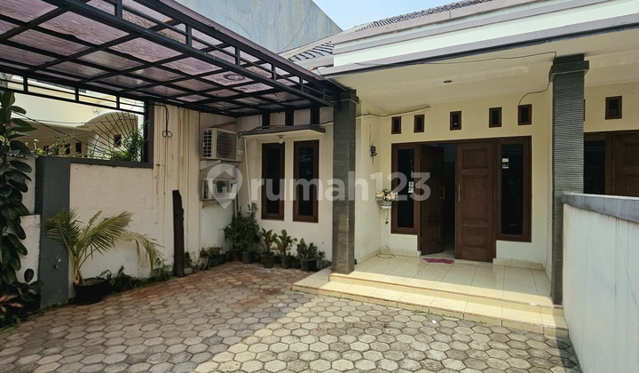 Rumah Kembar 1 Lantai Siap Huni di Dekat MRT Haji Nawi Rumah Kembar 1 Lantai Siap Huni di Dekat MRT Haji Nawi