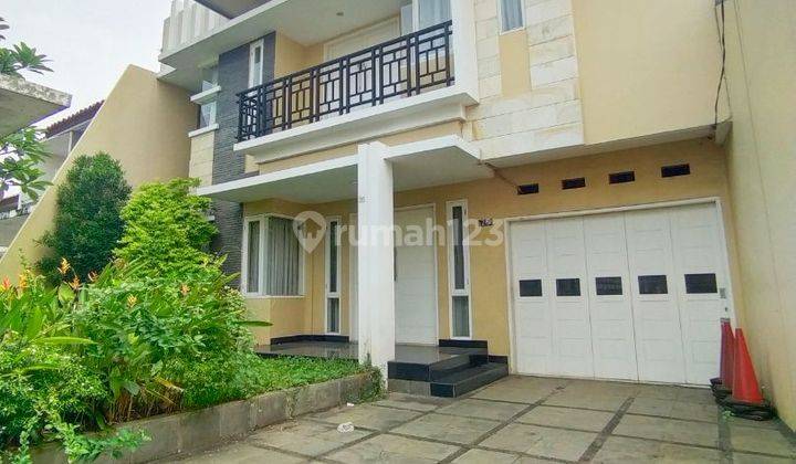 Disewakan Rumah 2 Lantai Di Pejaten Barat Jakarta Selatan 1