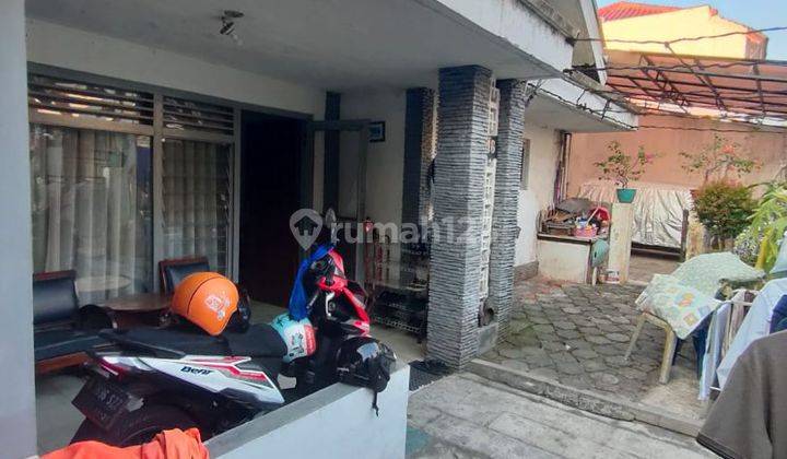 Rumah Lama Dekat Scbd Kebayoran Baru 2