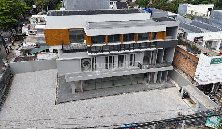 Dijual Gedung Baru di Cilandak 1