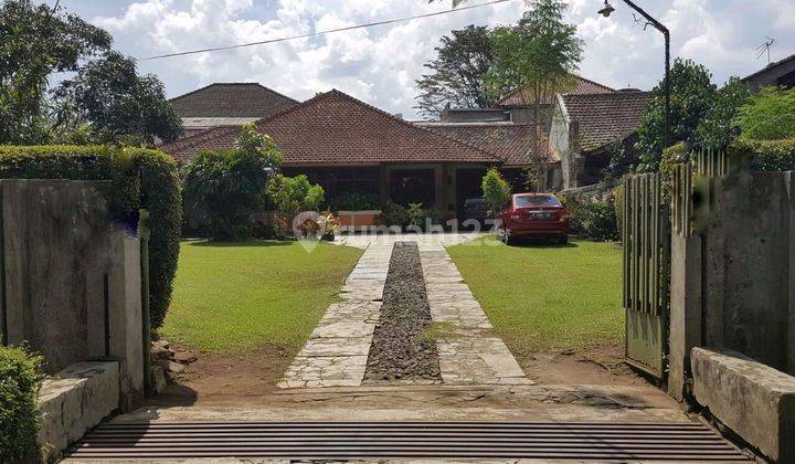 Surapati. Dijual Rumah Hitung Tanah Di Kawasan Strategis Kota Bandung 1