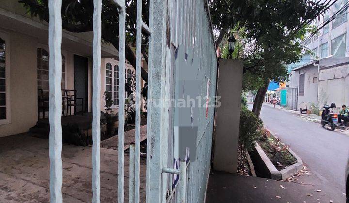 Cilandak Barat. Dijual 2rumah Nyaman, Asri.Dekat Stat MRT Cipete  2